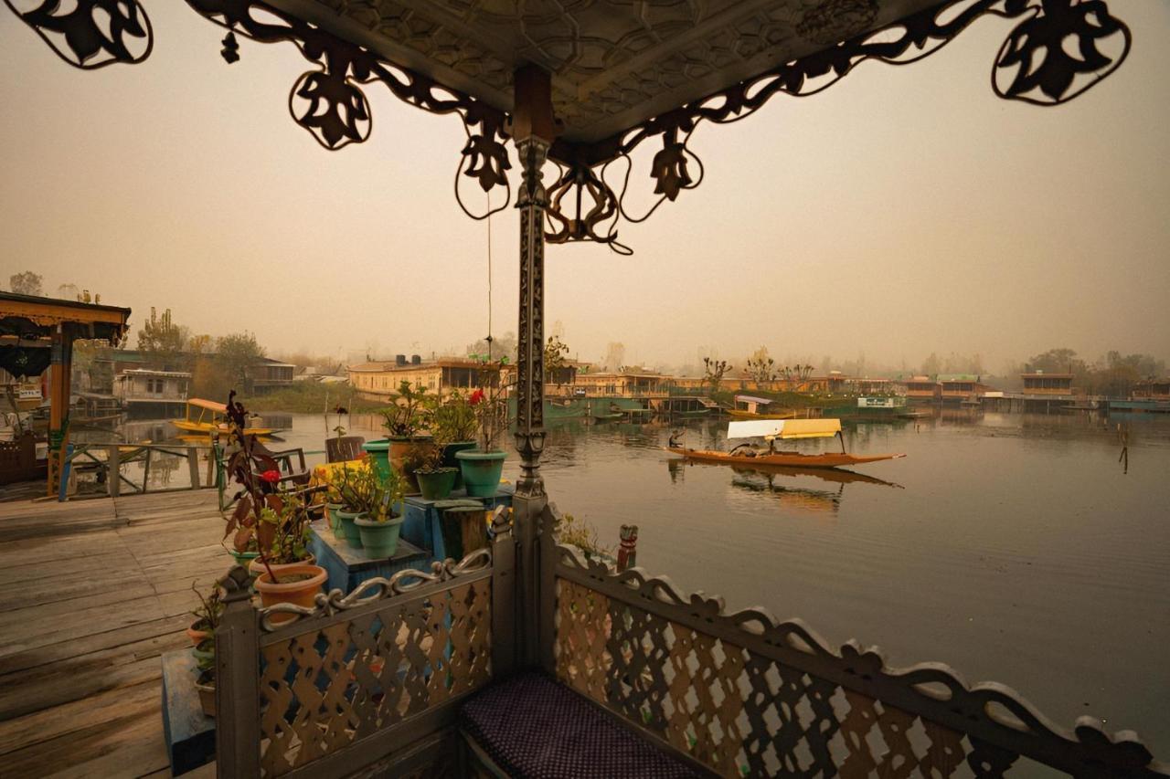 Green Heritage Group Of Houseboats Srīnagar Esterno foto